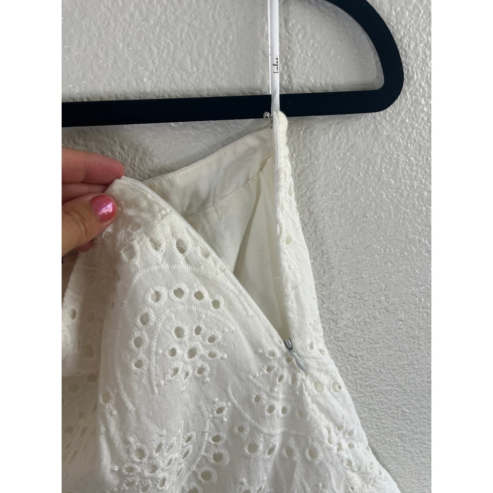 Lulus Playa de Isla White Eyelet Lace Ruffled Mini Skirt White Small - Picture 8 of 11